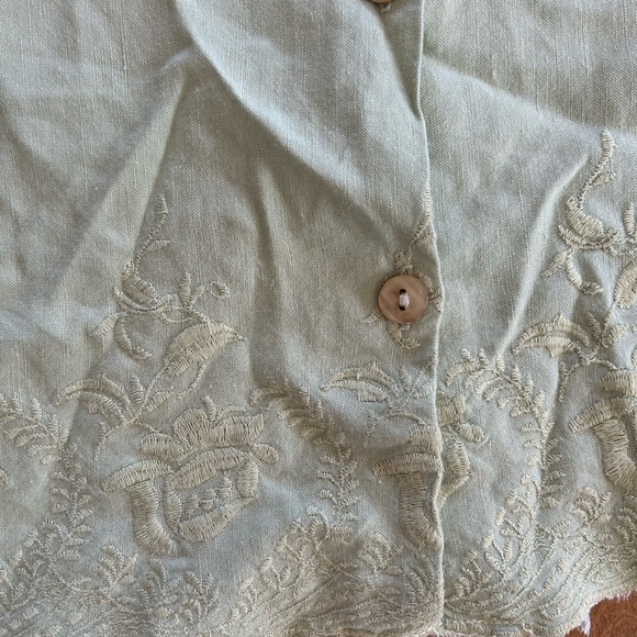 Embroidered tank - Picture 5 of 5